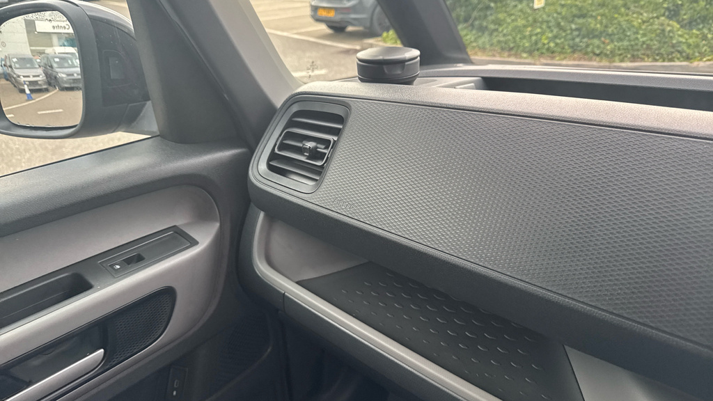 Volkswagen ID.Buzz Pro 79Kwh Commerce Panel Van 4Mo Black #28