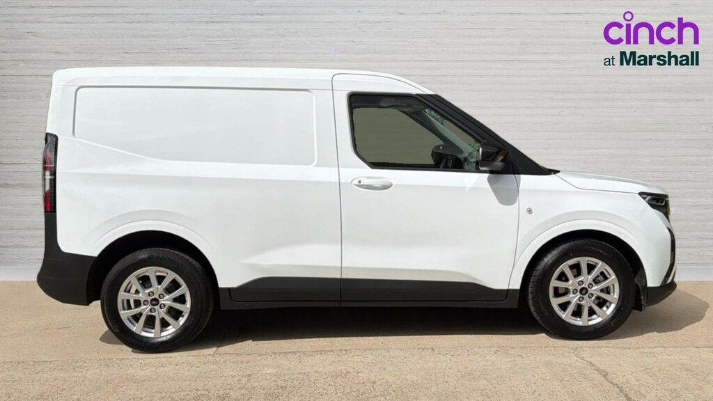 Ford Transit Courier #2