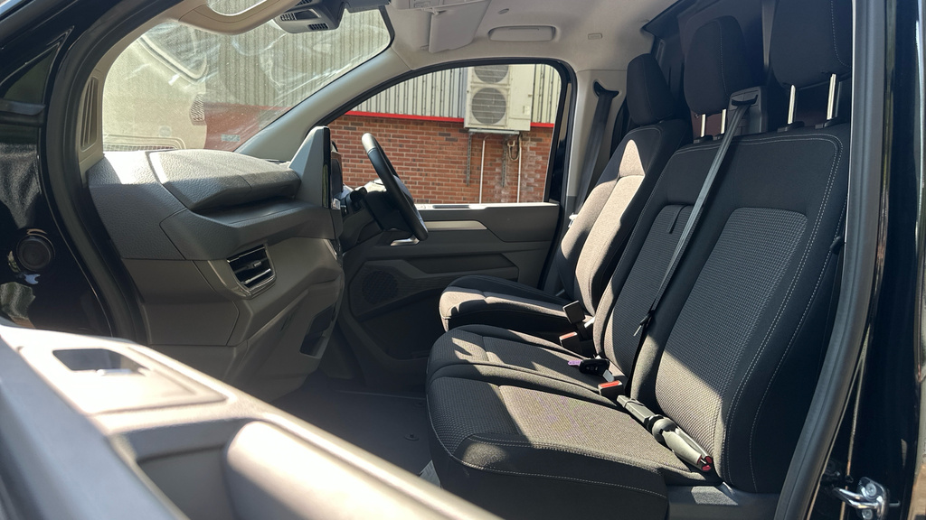 Volkswagen Transporter Transporter 2.0 Tdi 150 Commerce Pro Van 5 P  #2