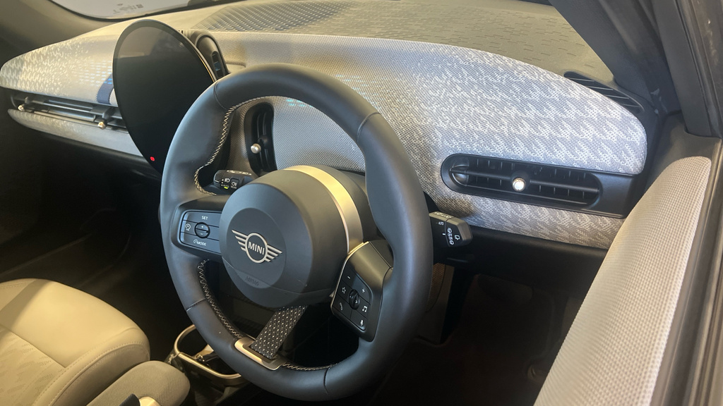 Mini Hatch Cooper 1.5 C Exclusive Blue #6