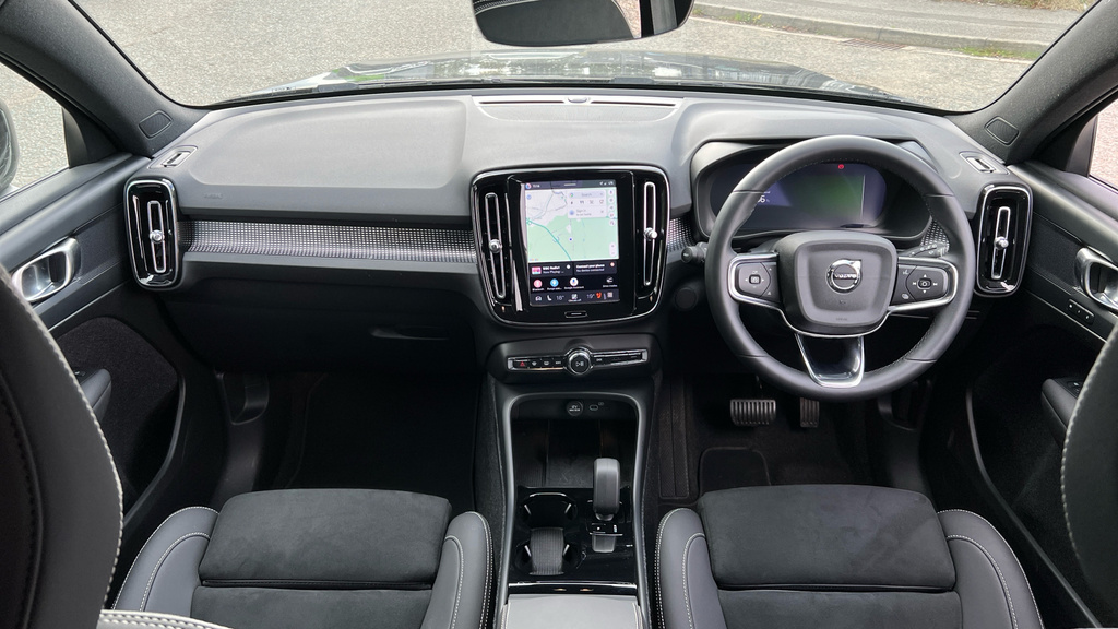 Volvo EX40 Ex40 185Kw Ext Range Plus Black Editon 78Kwh A Black #5