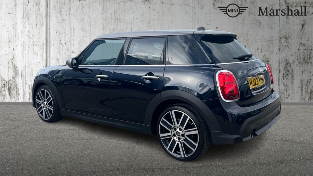 Mini Hatch Hatchback 1.5 Cooper Exclusive Premium Black #2