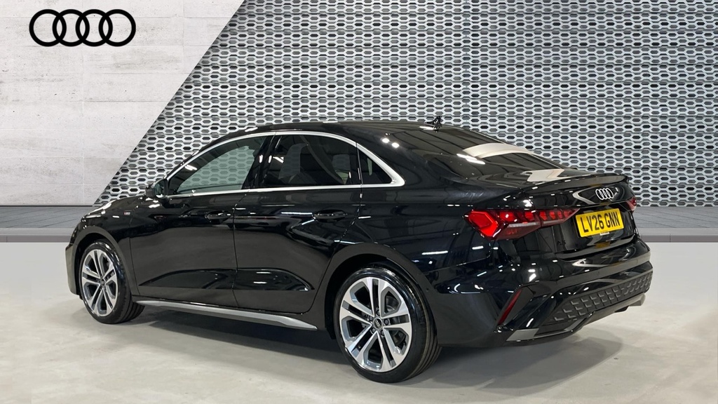 Audi A3 A3 1.5 Tfsi 150 S Line S Tronic LV26GNN Black #3