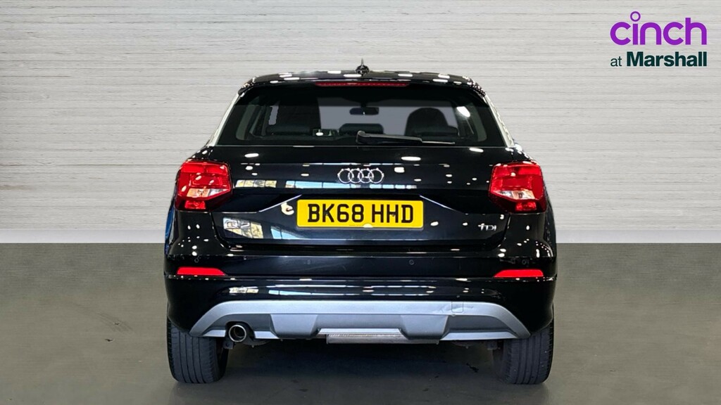 Audi Q2 Q2 1.6 Tdi Sport S Tronic Black #4