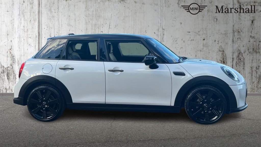 Mini Hatch Hatchback 1.5 Cooper Resolute Edition Premium White #3