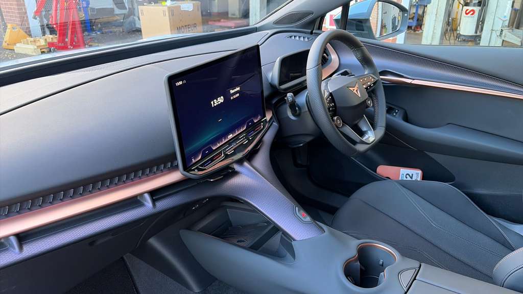 Cupra Tavascan Tavascan 210Kw V1 77Kwh White #2