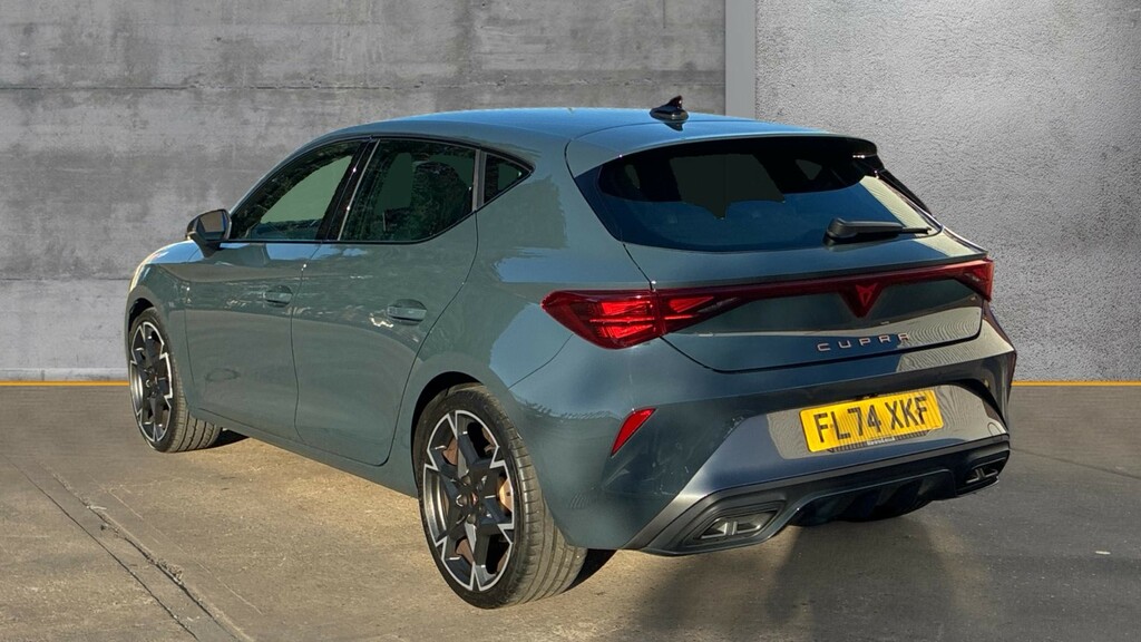Cupra Leon Leon 1.5 Etsi 150 V2 Dsg Blue #3