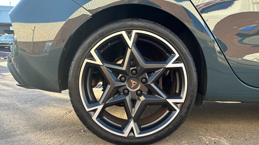 Cupra Leon Leon 1.5 Etsi 150 V2 Dsg Blue #5