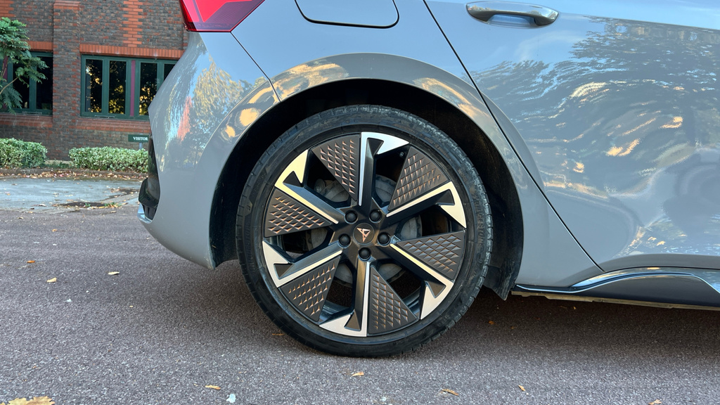 Cupra Born Born 170Kw E-boost V3 59Kwh OV74YGH Grey #5