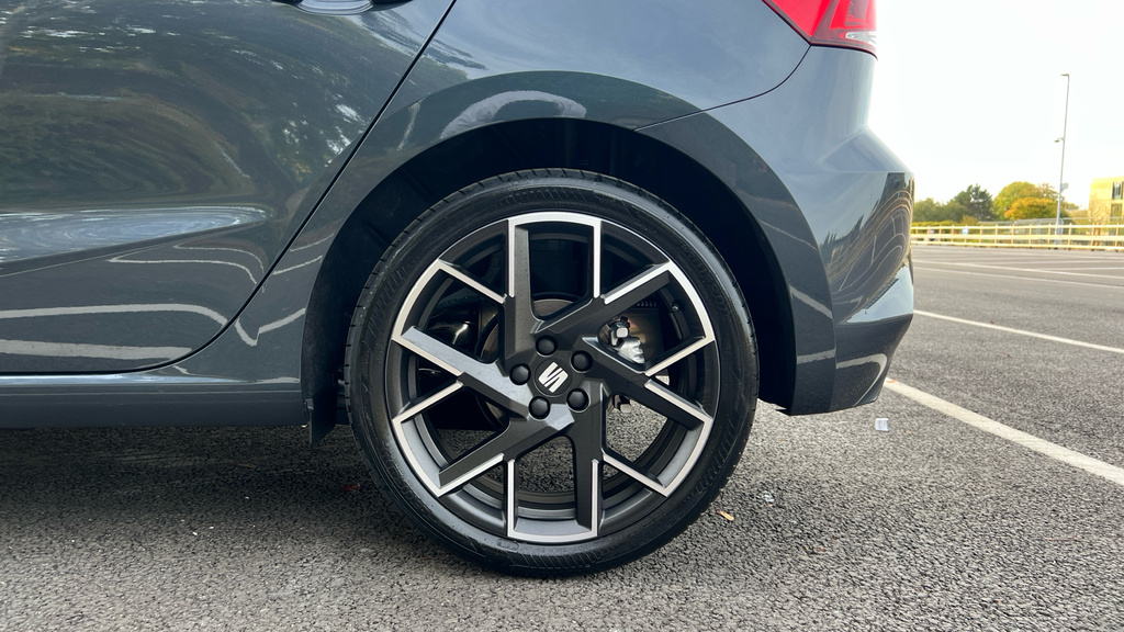Seat Ibiza 1.0 Tsi 95 Se Black #18