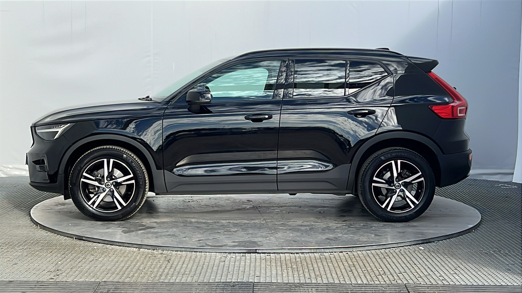 Volvo XC40 2.0 B3p Plus Dark 163 Ps Black #16