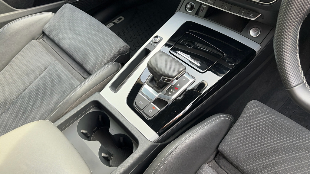 Audi Q5 50 Tfsi E Quattro S Line S Tronic Cs Black #19