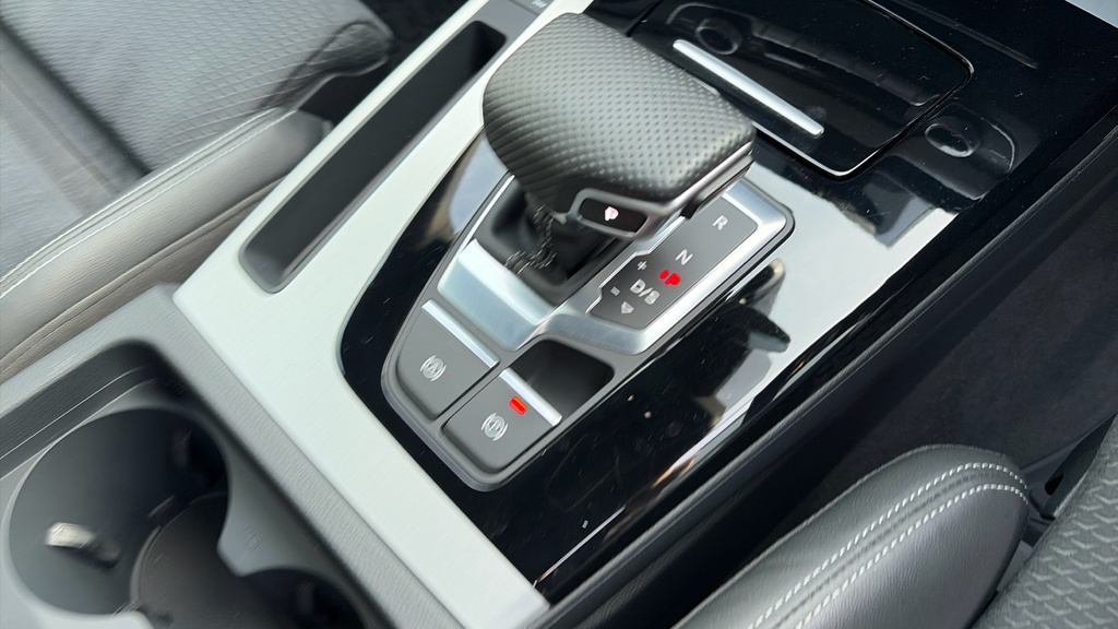 Audi Q5 50 Tfsi E Quattro S Line S Tronic Cs Black #26