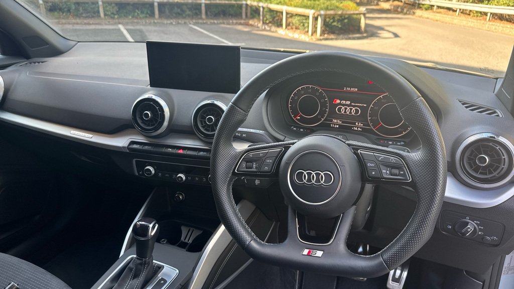 Audi Q2 Q2 Sq2 Quattro Black Edition S Tronic Cs Pac Grey #6