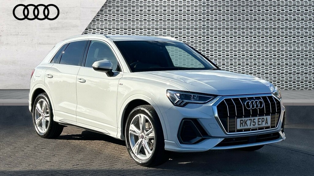 Audi Q3 Q3 35 Tfsi S Line S Tronic Leather White