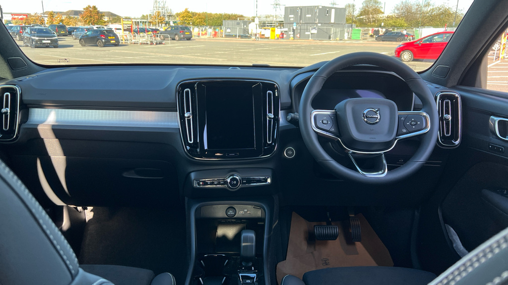 Volvo XC40 Xc40 2.0 B4p Plus Dark FE76DBU  #5