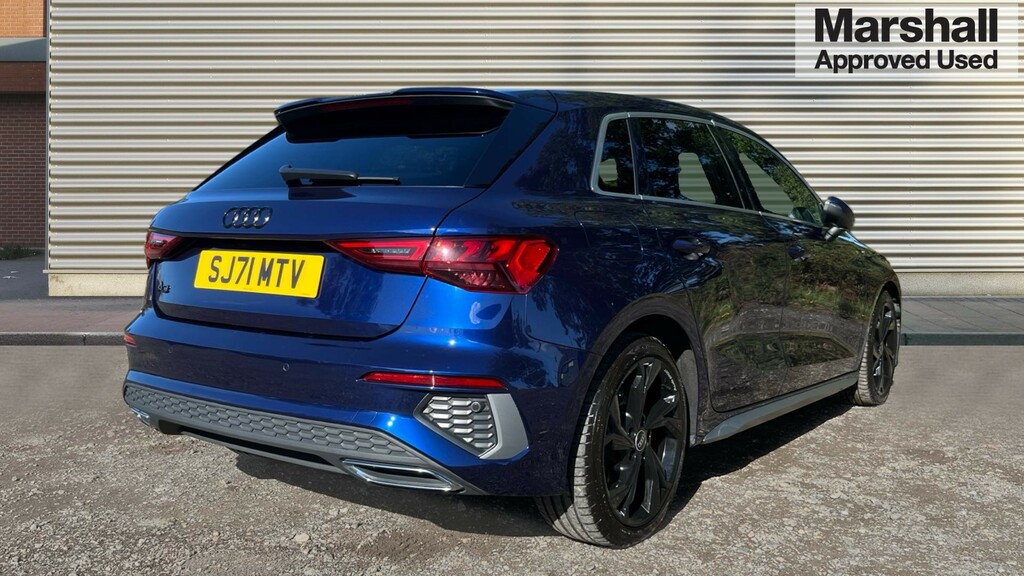 Audi A3 A3 35 Tfsi S Line S Tronic Comfortsound Blue #3