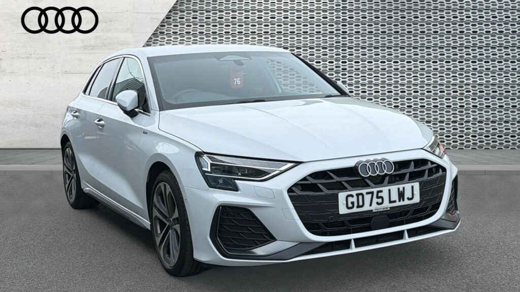 Audi A3 A3 1.5 Tfsi 150 S Line S Tronic White