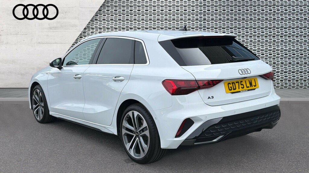 Audi A3 A3 1.5 Tfsi 150 S Line S Tronic White #3