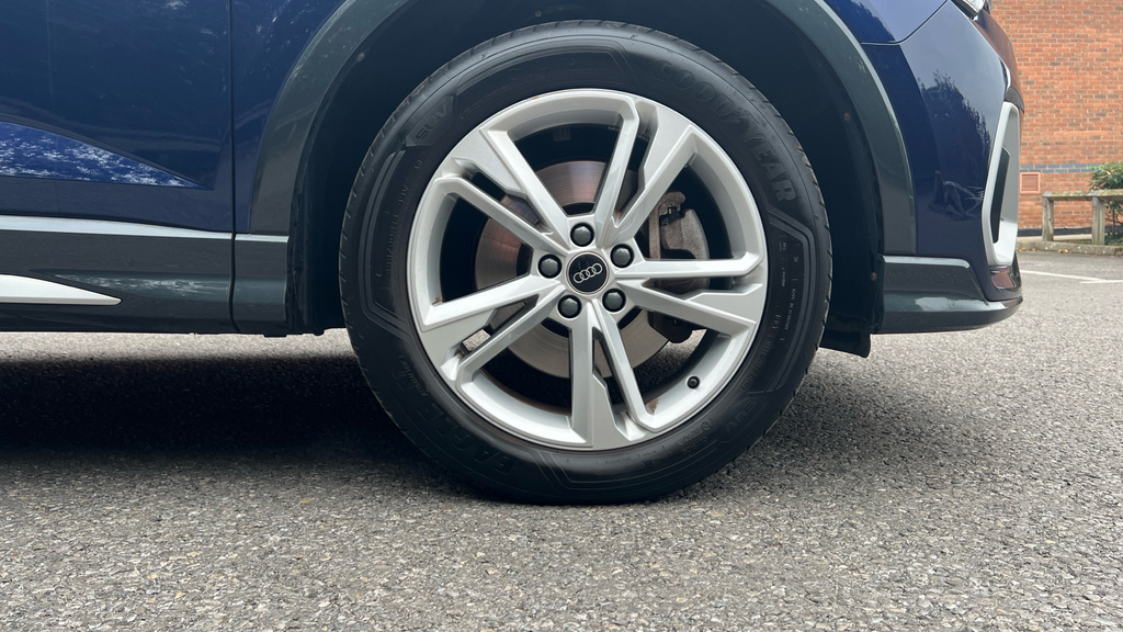 Audi Q3 Q3 45 Tfsi E S Line S Tronic Tech Pro Blue #5