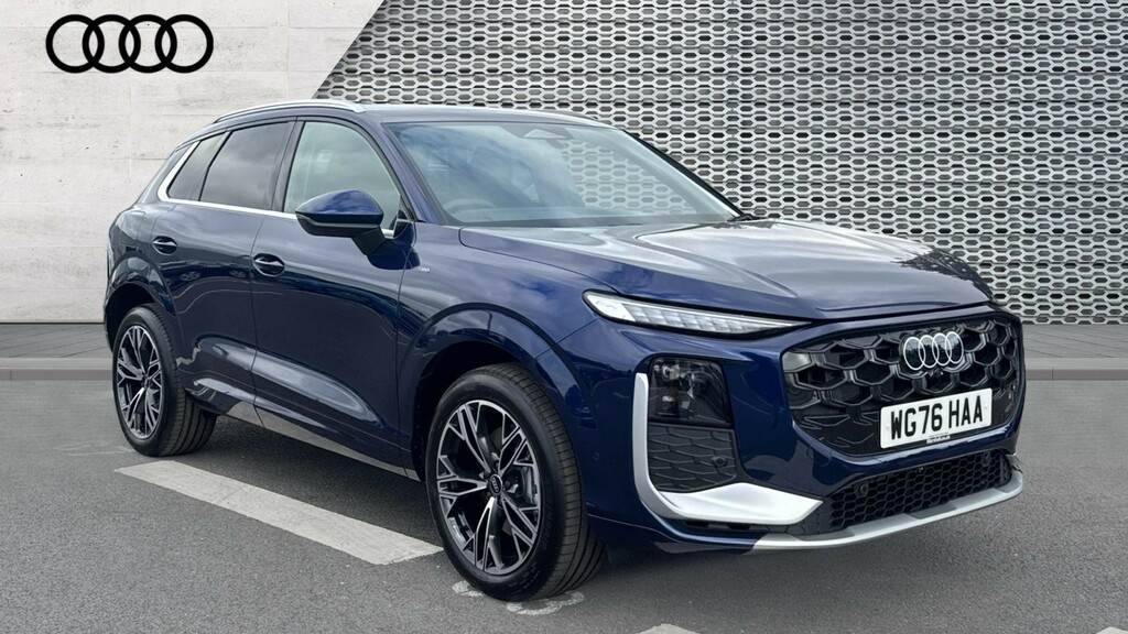 Audi Q3 Q3 1.5 E-hybrid S Line S Tronic Blue