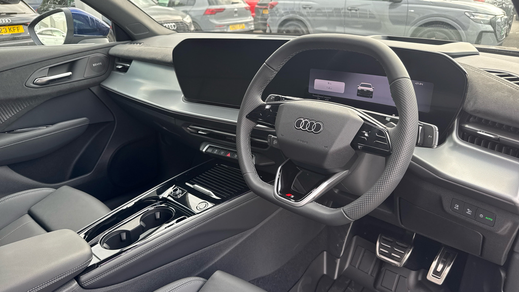 Audi Q3 Q3 1.5 E-hybrid S Line S Tronic Blue #6