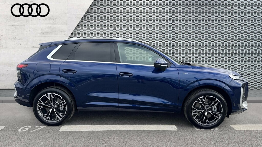 Audi Q3 Q3 1.5 E-hybrid S Line S Tronic Blue #4