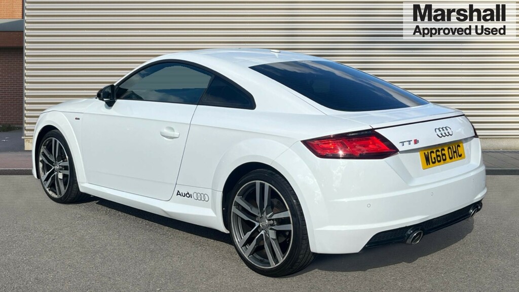 Audi TT Tt 1.8T Fsi S Line White #4