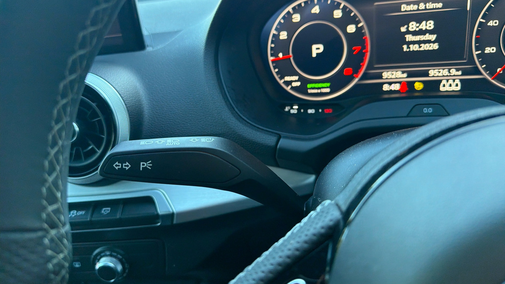 Audi Q2 30 Tfsi Sport Black #31