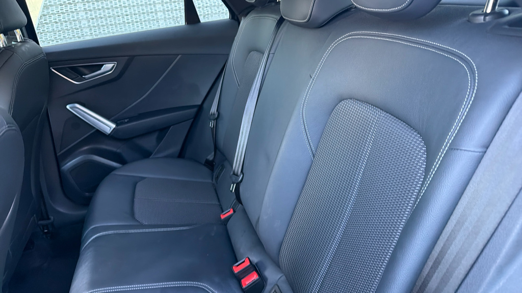 Audi Q2 30 Tfsi Sport Black #15