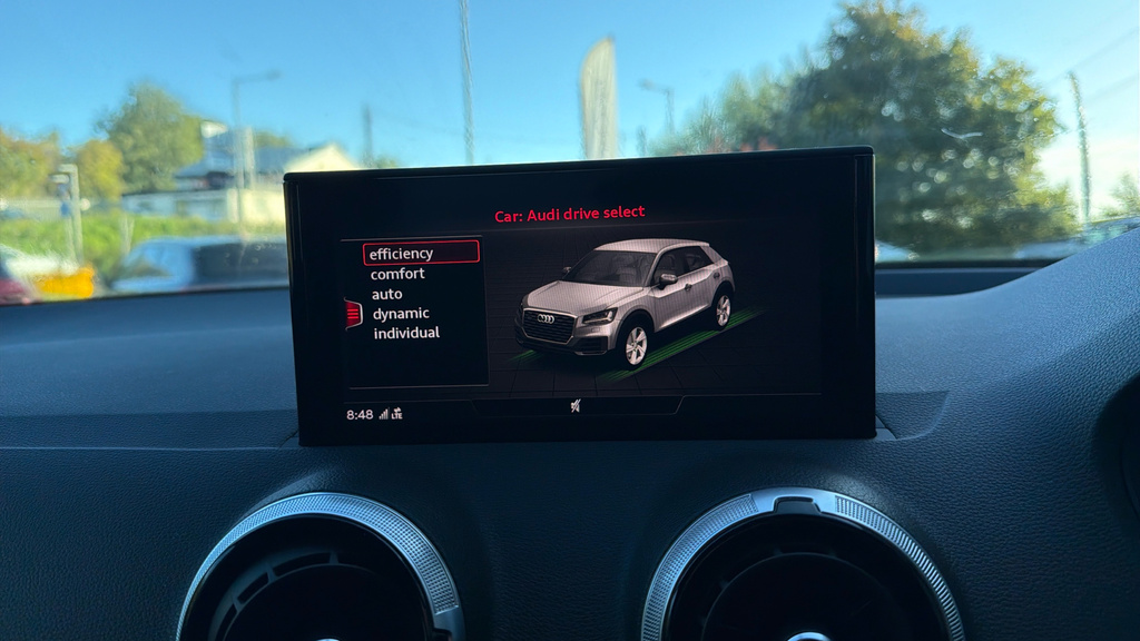 Audi Q2 30 Tfsi Sport Black #25