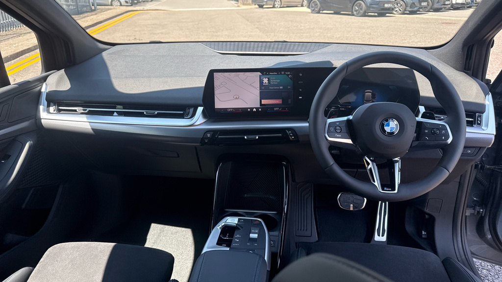 BMW 2 Series 2 Series 220I Mht Sport Dct Grey #4