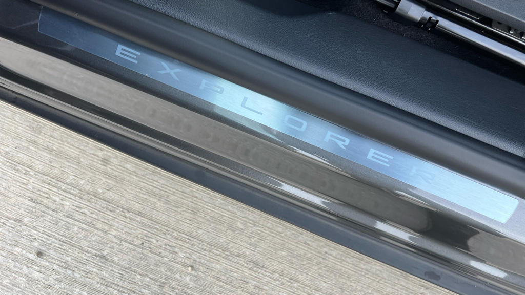 Ford Explorer 210Kw Premium 77Kwh Black #36