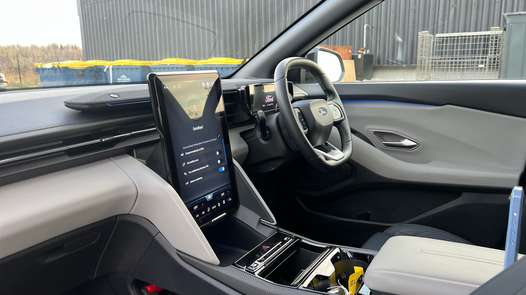 Ford Explorer 210Kw Premium 77Kwh Black #10