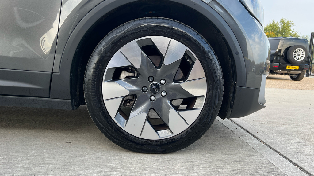 Ford Explorer 210Kw Premium 77Kwh Black #20