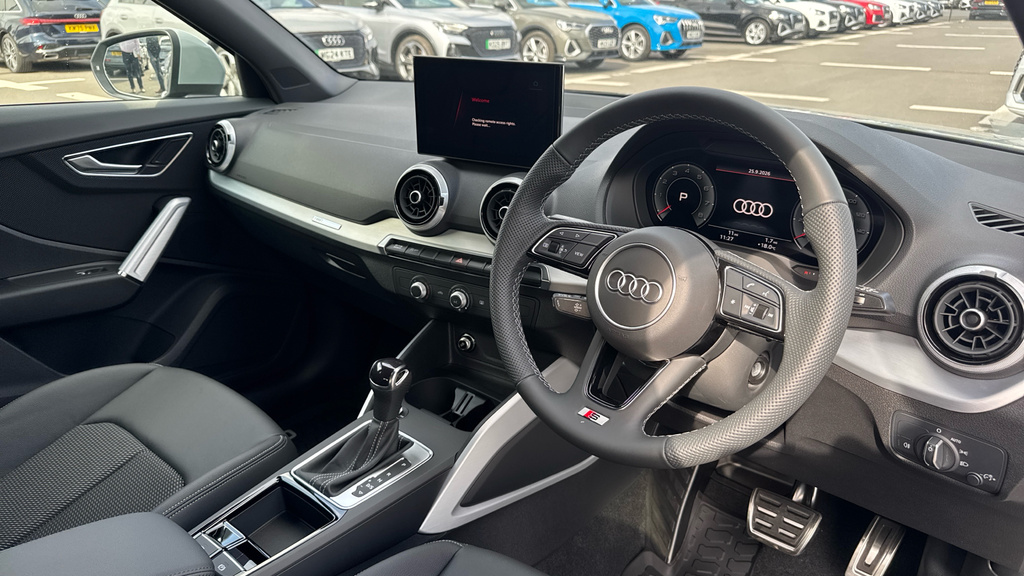 Audi Q2 Q2 35 Tfsi S Line S Tronic Grey #6