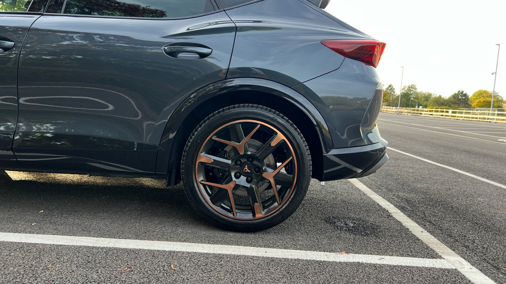 Cupra Formentor 1.5 Tsi 150 V3 Grey #17