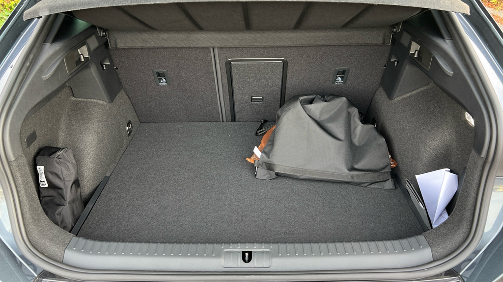 Cupra Formentor 1.5 Tsi 150 V3 Grey #15