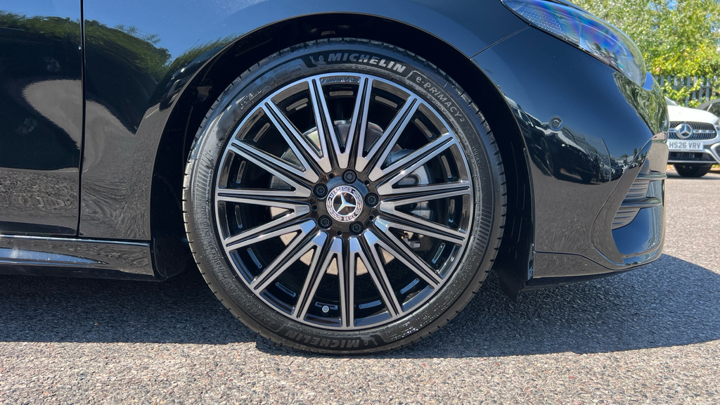 Mercedes-Benz CLA Class Cla 220D Amg Line Executive Tip #5