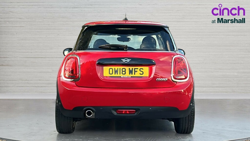Mini Hatch Hatchback 1.5 Cooper II Red #4