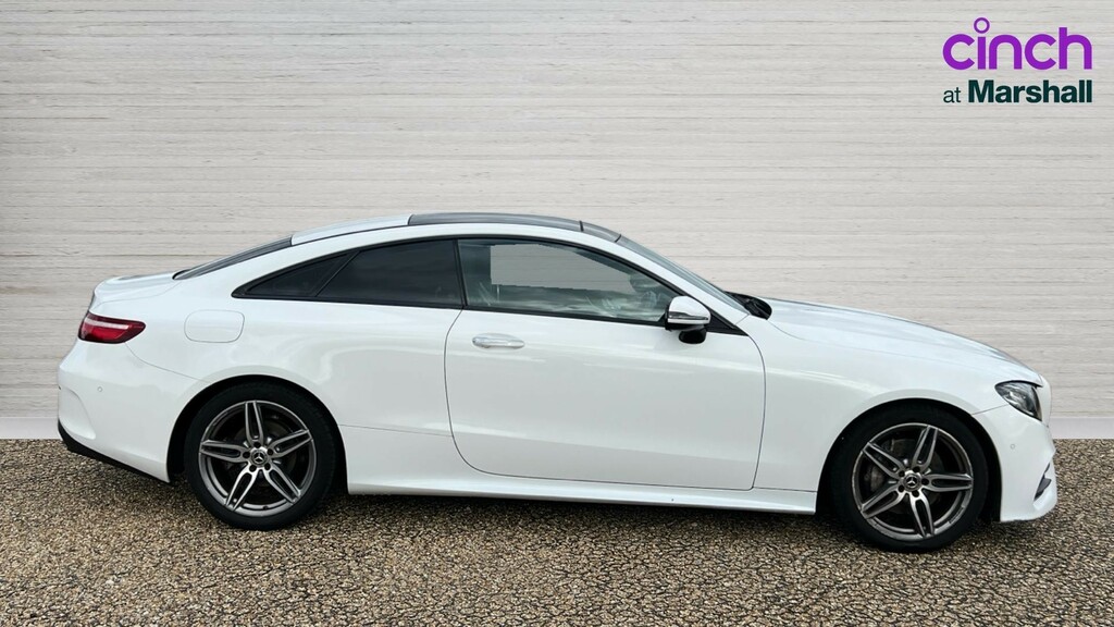 Mercedes-Benz E Class E Class E220d Amg Line Premium 9G-tronic White #2