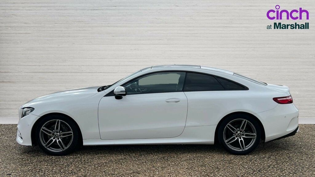 Mercedes-Benz E Class E Class E220d Amg Line Premium 9G-tronic White #6