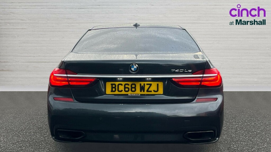 BMW 7 Series 7 Series 740Le Xdrive M Sport Grey #4