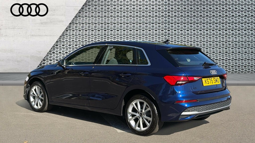Audi A3 A3 1.5 Tfsi 116 Sport S Tronic Blue #3