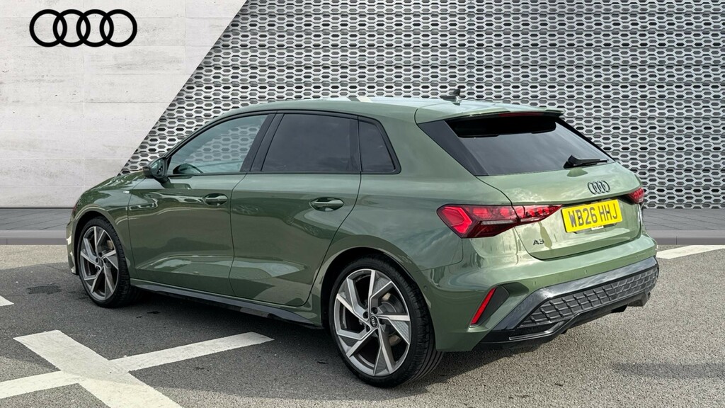 Audi A3 A3 1.5 Tfsi 150 Black Edition S Tronic Green #3