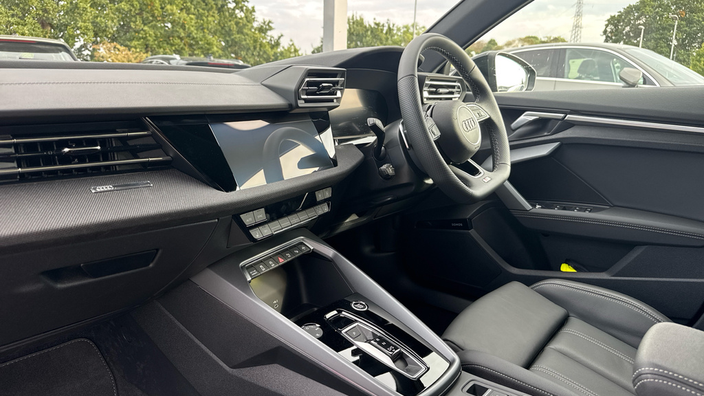 Audi A3 A3 1.5 Tfsi 150 Black Edition S Tronic Green #2