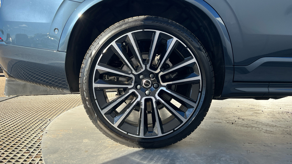 Volvo XC90 Ultra Grey #9