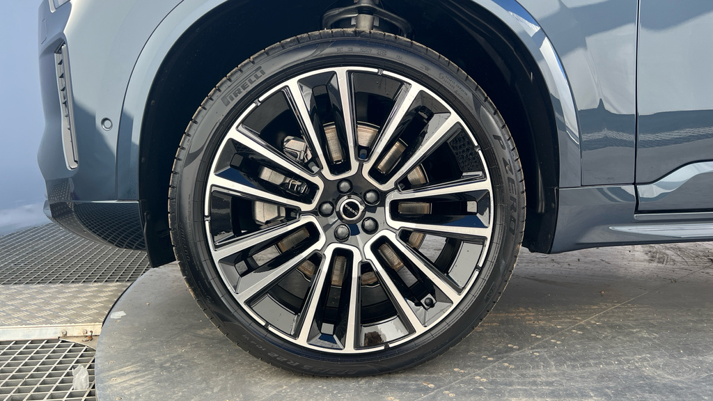 Volvo XC90 Ultra Grey #22