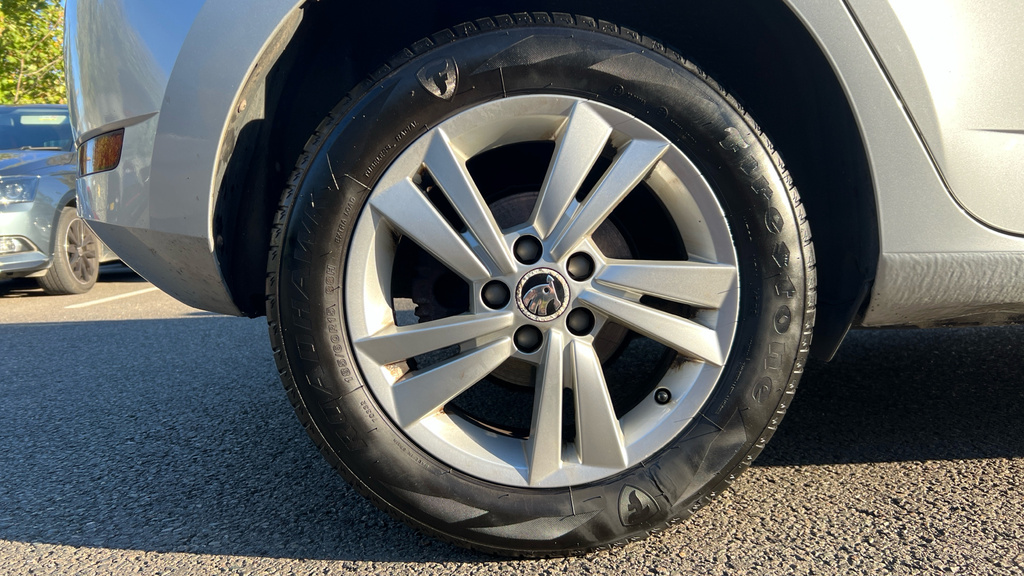 Skoda Fabia Fabia 1.0 Tsi 110 Se Silver #5