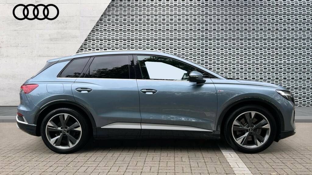 Audi Q4 E Tron Q4 150Kw 40 82Kwh S Line Blue #4